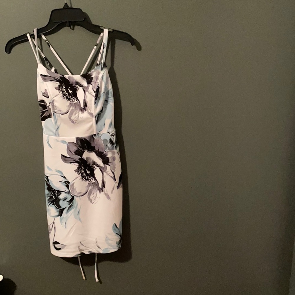 Color: off white/ Sage, Size:0, Brand: Xtraordinary